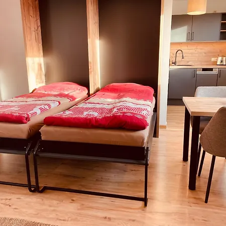 An Der Wurmbergseilbahn 3 *